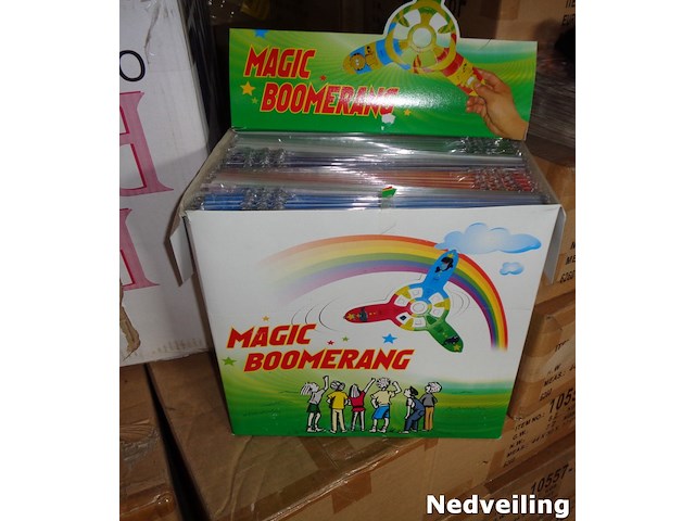 84x magic boomerang in display - afbeelding 2 van  3