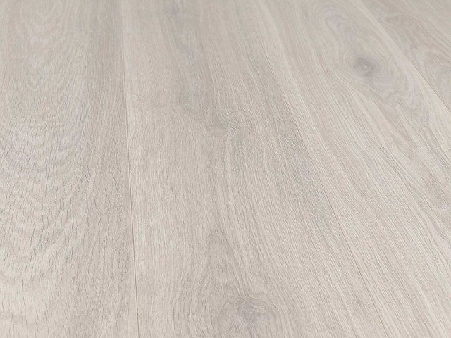 85 m2 laminaat plank watervast - 1288 x 195 x 7 mm - afbeelding 1 van  4