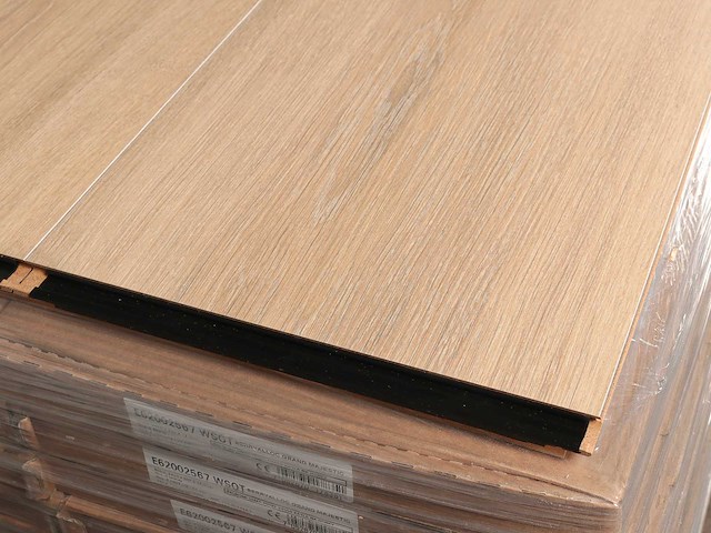 85 m2 laminaat xl plank berry alloc - 2410 x 303 x 12,3 mm - afbeelding 2 van  4