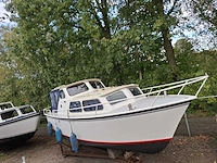 850 - motorjacht - afbeelding 11 van  17