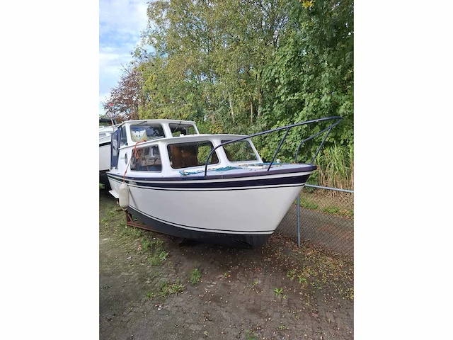 850 - motorjacht - afbeelding 19 van  21