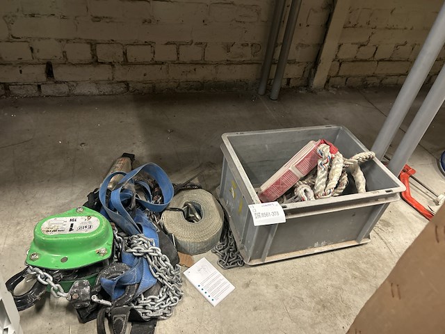 8559-334 - afbeelding 1 van  4