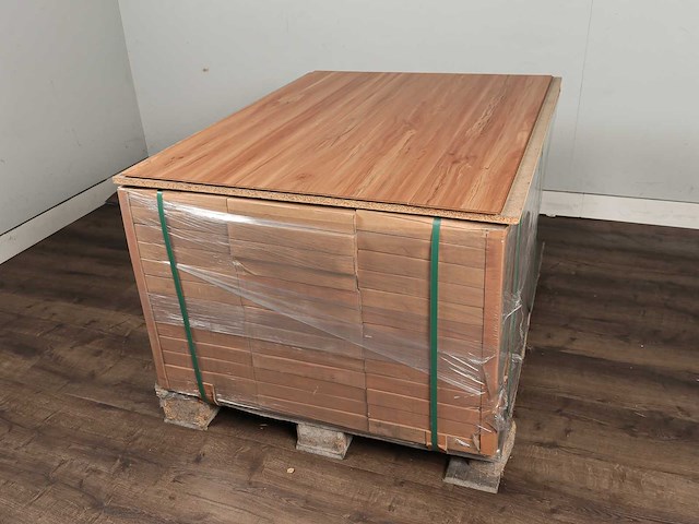 86 m2 pvc click plank op hdf - 1222 x 182 x 9 mm - afbeelding 4 van  4