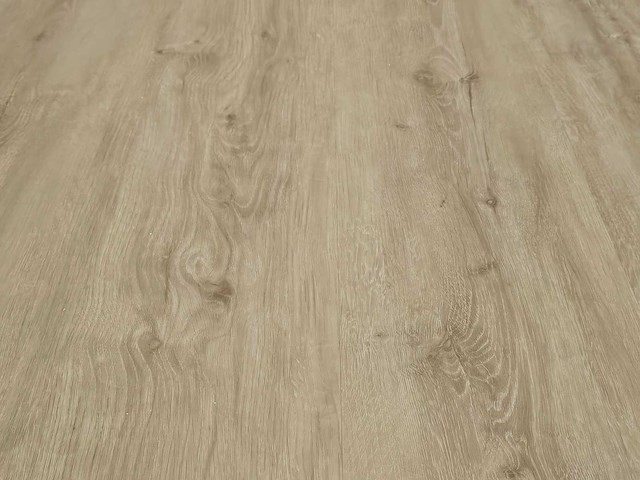 86 m2 pvc spc click plank - 820 x 228 x 4 mm - afbeelding 1 van  3