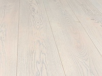 87 m2 laminaat plank watervast - 1290 x 193 x 10 mm - afbeelding 1 van  4