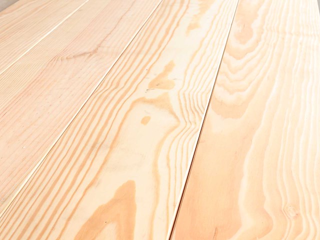 88 m2 parket grenen xl - 2000 x 170 x 21 mm - afbeelding 1 van  4