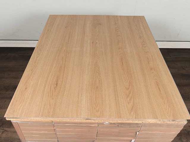 88 m2 pvc click plank voorzien van xps onderlaag- 1234 x 198 x 4+1 mm - afbeelding 2 van  2