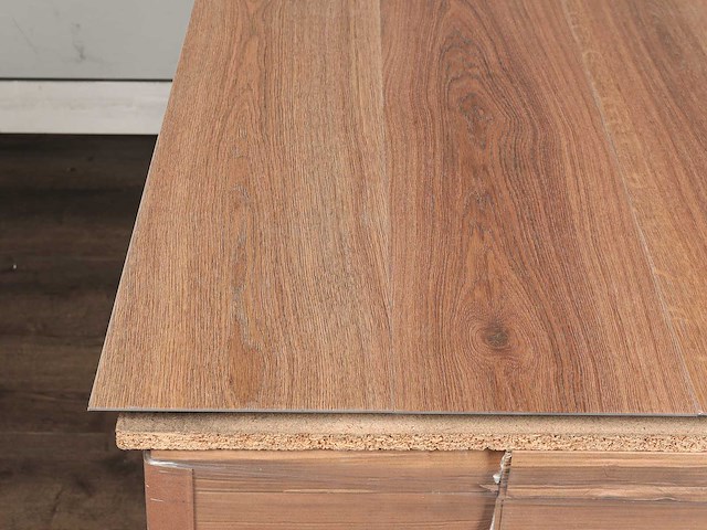 88 m2 pvc click plank voorzien van xps onderlaag- 1234 x 198 x 4,5+1 mm - afbeelding 2 van  4