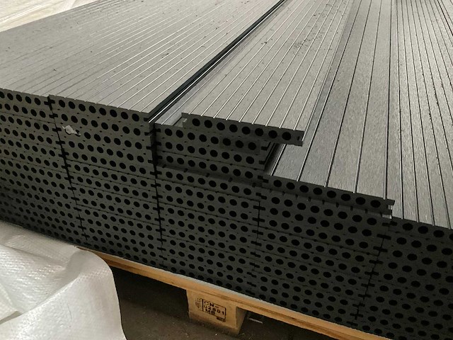 88x compoziet - vlonderplank 400x14,5x2,1 cm met montageclips - afbeelding 1 van  4