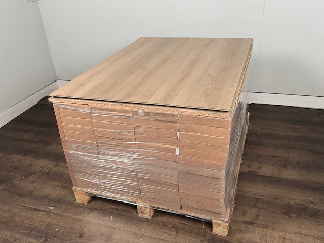 89 m2 laminaat plank watervast - 1289 x 192 x 8 mm - afbeelding 3 van  3