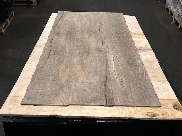 89 m2 pvc click plank - 1326 x 204 x 5 mm - afbeelding 1 van  1