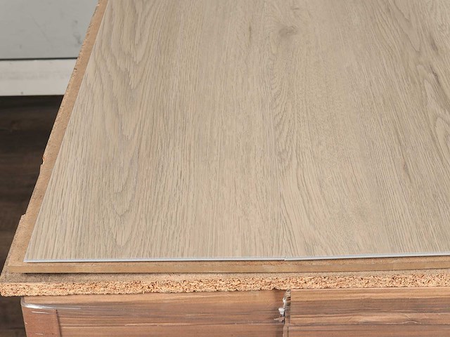89 m2 pvc spc click plank met xps onderlaag - 1220 x 228 x 5+1 mm - afbeelding 4 van  4