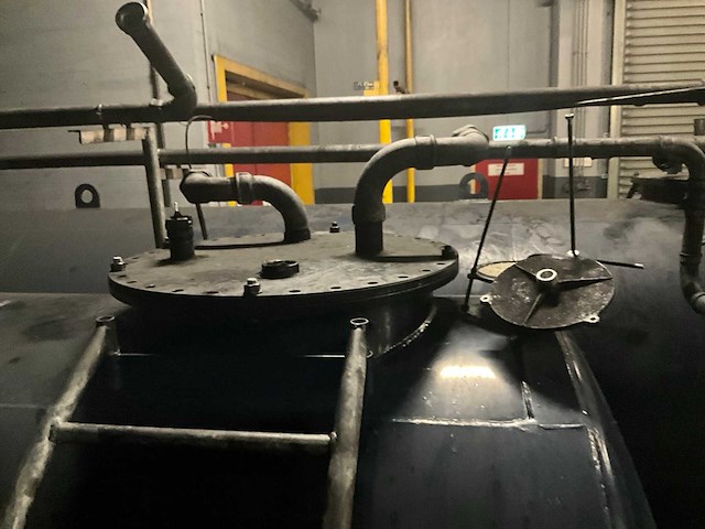 8m3 procesolie opslagtank - afbeelding 2 van  5