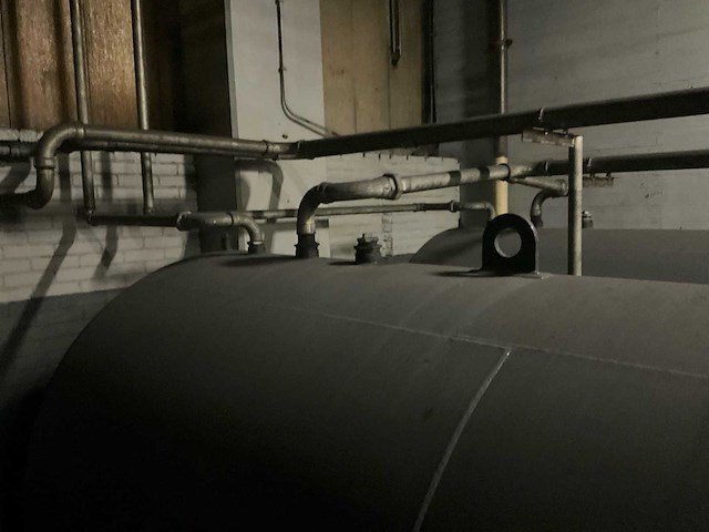 8m3 procesolie opslagtank - afbeelding 3 van  5