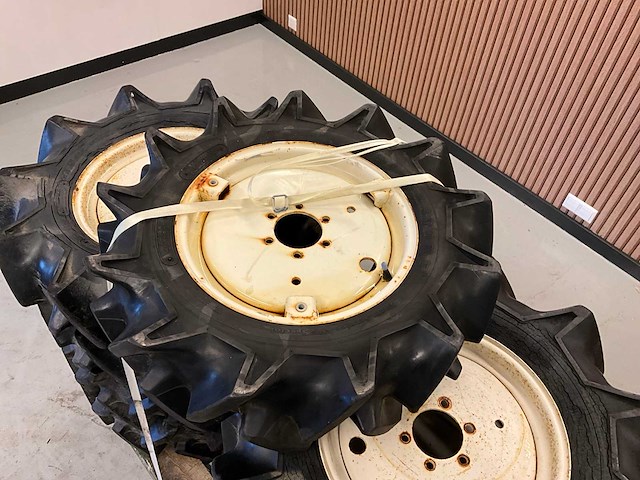 8x 8-16 minitractor band met velg - afbeelding 8 van  8
