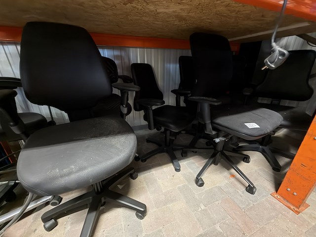 8x 8 stuks (niet) verrijdbare bureaustoelen, o.a. labkoo, zwart - afbeelding 1 van  2