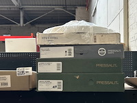 8x badkameraccessoires w.o. inbouw wastafelmengkraan w.o. hansgrohe, hothbath - afbeelding 1 van  6