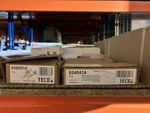 8x badkamer/sanitair accessoires en toebehoren w.o. tece - afbeelding 6 van  10