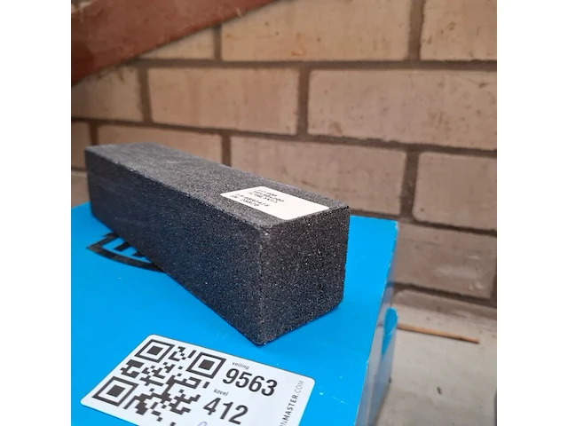 8x banksteen tyrolit, 50x50x200 | fo:90b - afbeelding 2 van  3