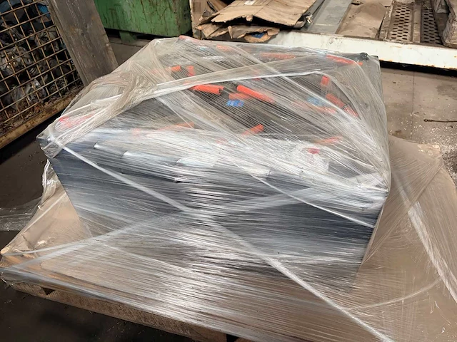 8x bars trio j305 6v 360ah deep-cycle hoogwerkeraccu’s – nieuw - afbeelding 4 van  4