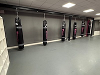 8x bokszak joya, zwart