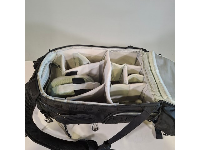 8x cameratas, lowepro, activlift - afbeelding 12 van  12