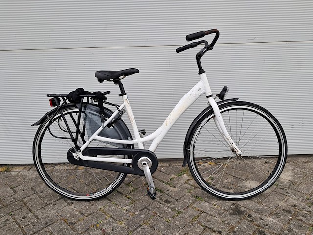 8x damesfiets, wit - afbeelding 2 van  18