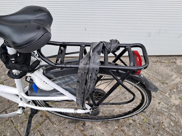 8x damesfiets, wit - afbeelding 8 van  18