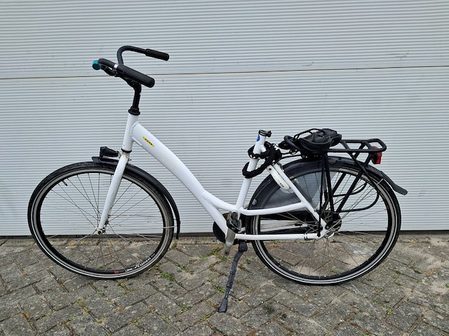 8x damesfiets, wit - afbeelding 11 van  27