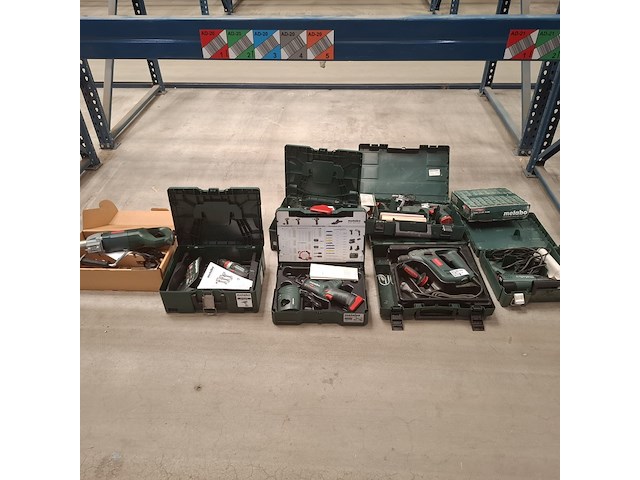 8x divers accu/elektrisch gereedschap metabo, diverse modellen - afbeelding 1 van  17