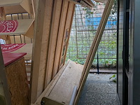 8x diverse houten showroommeubels - afbeelding 5 van  13