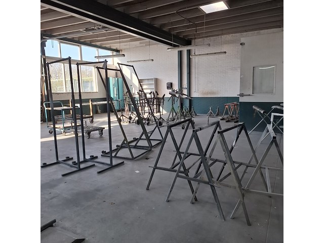 8x diverse metalen frame - afbeelding 1 van  6