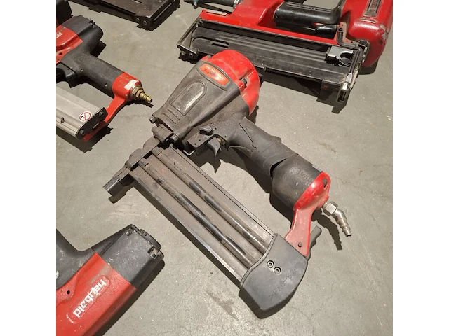 8x diverse pneumatische tackers, haubold, dutack, rood - afbeelding 2 van  7