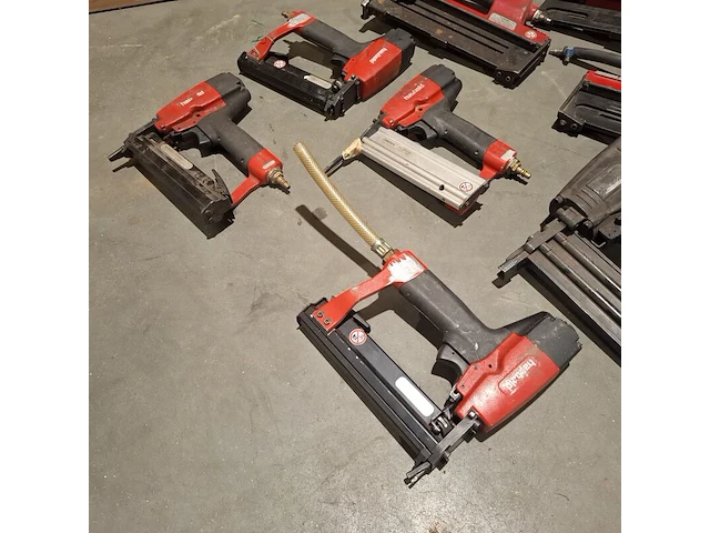 8x diverse pneumatische tackers, haubold, dutack, rood - afbeelding 4 van  7