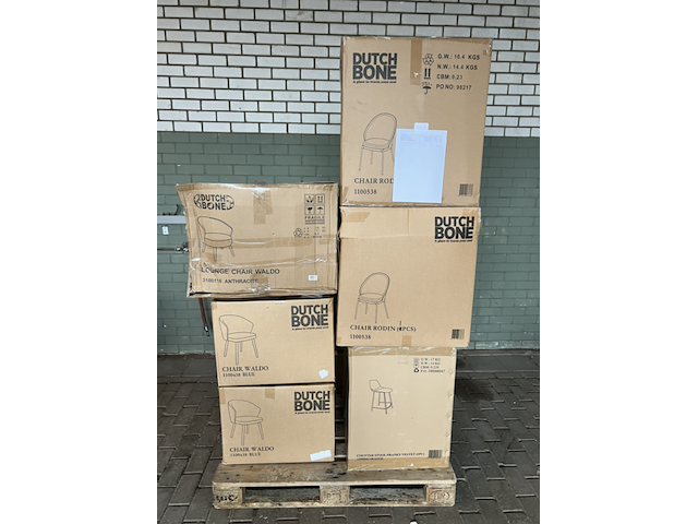 8x diverse stoelen, fauteuils en barkrukken dutchbone - afbeelding 1 van  6