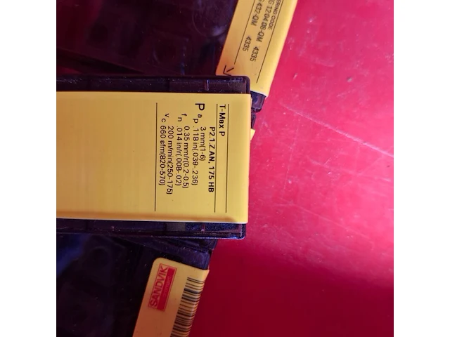 8x doosje a 10 stuks diverse wisselplaten sandvik - afbeelding 7 van  7