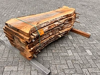 8x europees noten stam gezaagd, 52x59mm, lengte 175cm - afbeelding 2 van  3