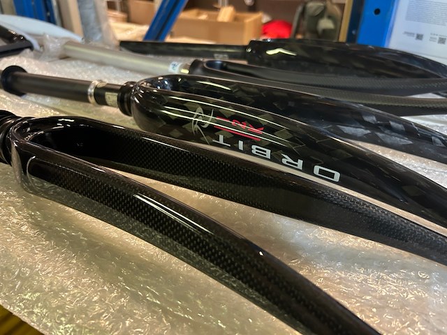 8x fiets voorvorken voor o.a. racefiets, w.o. orbit, dedaccia - afbeelding 9 van  9