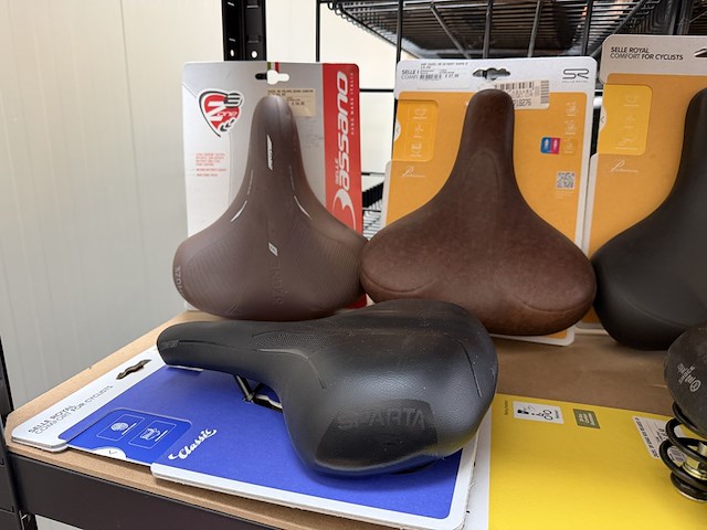 8x fietszadel w.o. selle royal, selle bassano - afbeelding 11 van  11