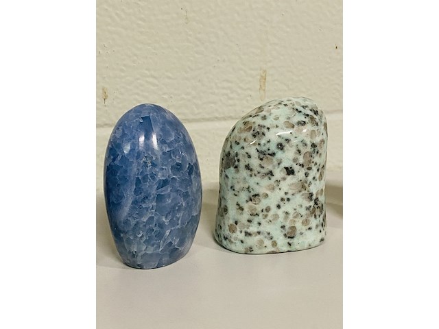 8x freeform sculpturen divers - afbeelding 4 van  9