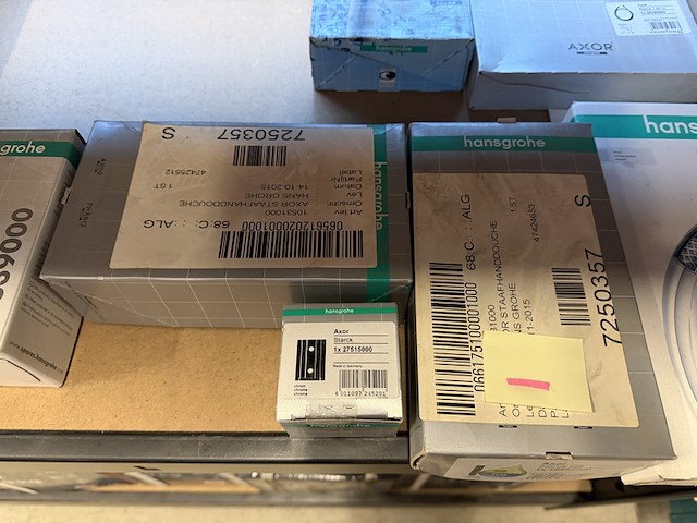 8x hansgrohe sanitair/badkamer accessoires en toebehoren - afbeelding 7 van  9