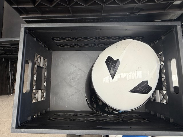 8x helm o.a. vito, agv - afbeelding 5 van  6