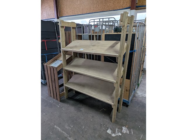 8x houten showroom meubels - afbeelding 17 van  23