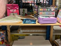 8x inhoud stellingvak w.o. speelgoed, gezelschapsspellen, hobbyartikelen w.o. tonies, kikkerland, ravensburger - afbeelding 4 van  24