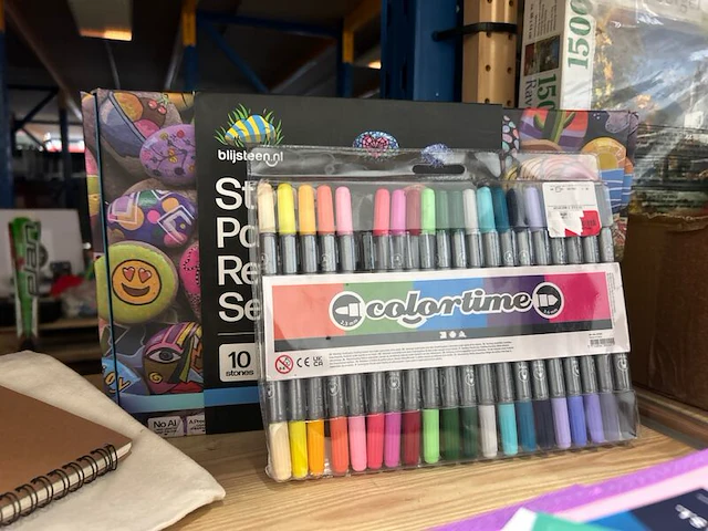 8x inhoud stellingvak w.o. speelgoed, gezelschapsspellen, hobbyartikelen w.o. tonies, kikkerland, ravensburger - afbeelding 8 van  24
