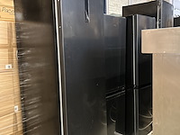 8x koel-vriescombinatie/koelkast/vriezer chiq - afbeelding 1 van  9