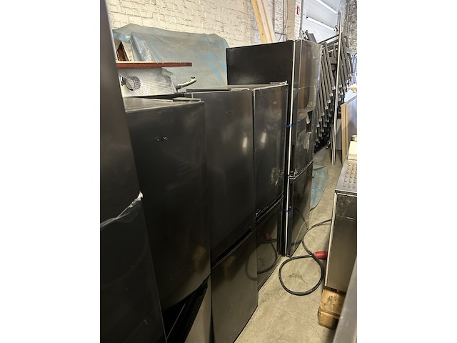 8x koel-vriescombinatie/koelkast/vriezer chiq - afbeelding 5 van  9