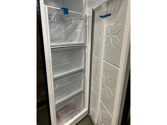 8x koel-vriescombinatie/koelkast/vriezer chiq - afbeelding 9 van  9