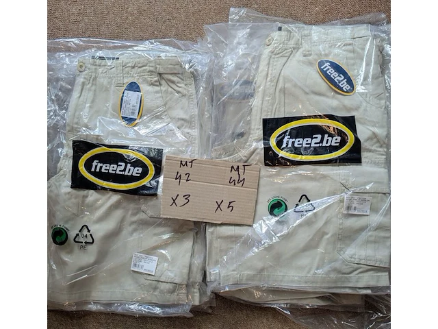 8x korte werkbroek, beige, maat nl48 en nl50 - afbeelding 2 van  2