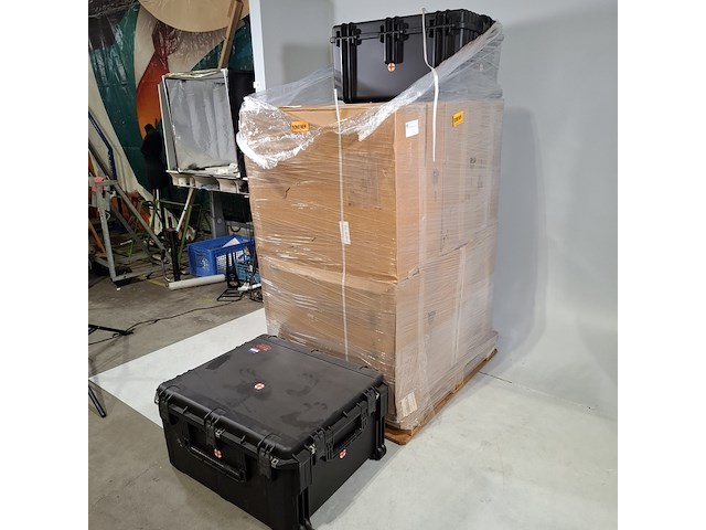 8x kunststof koffer/trolley, skb - afbeelding 14 van  20